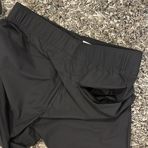 New ADIDAS Light weight / Thin Golf Essential Joggers in Black - Picture 13 of 14